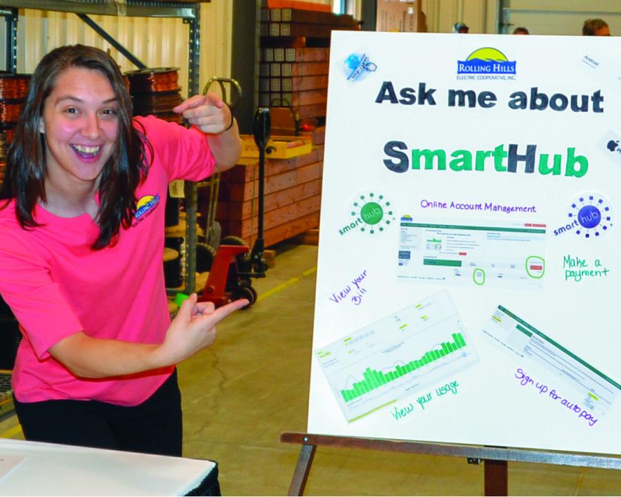 Rolling Hills Employee explains SmartHub